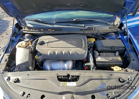 2015 Chrysler 200 Limited z USA, uszkodzony, nr VIN 1C3CCCAB8FN653536